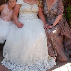 Wedding Dress 20W